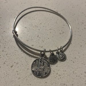 Alex and Ani New York Bracelet